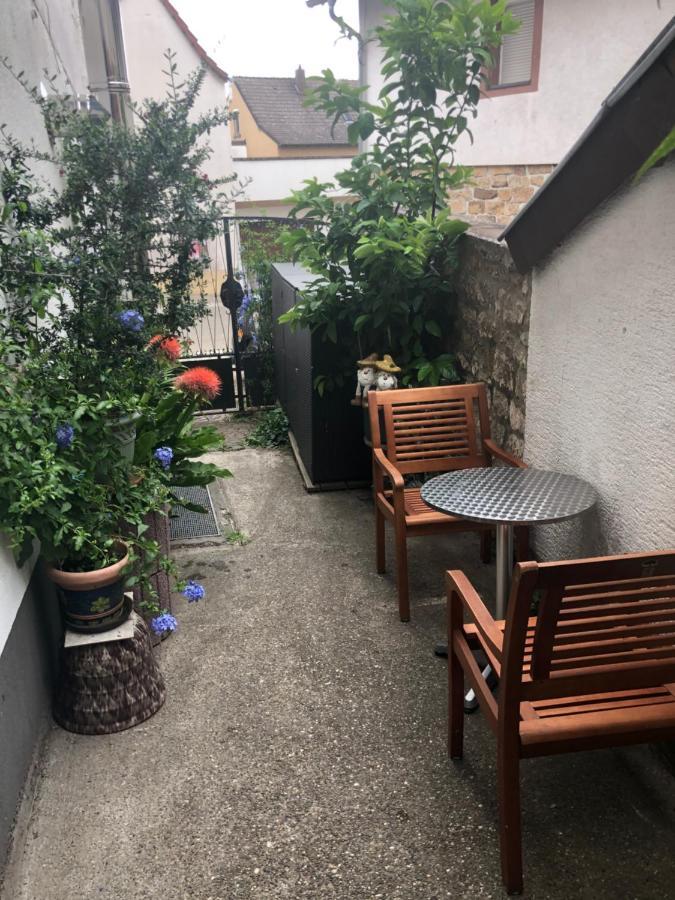 Einfache Monteurwohnung Mit Wlan Und Sat Tv, Netflix Frankweiler Exteriör bild