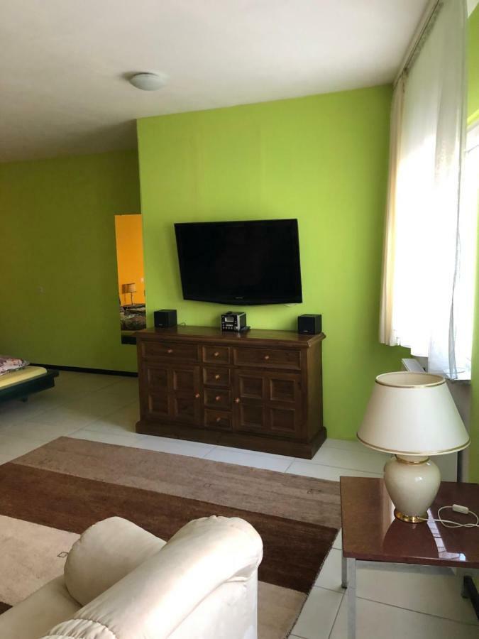 Einfache Monteurwohnung Mit Wlan Und Sat Tv, Netflix Frankweiler Exteriör bild